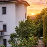 Miranda Luxury View Penthouse With Panoramic Terrace Como