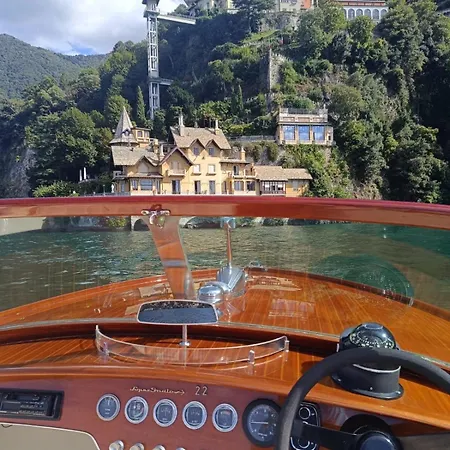 Villa Miranda & Boat