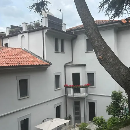 Miranda Luxury View Penthouse With Panoramic Terrace Villa Como