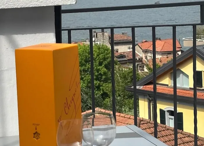 Miranda Luxury View Penthouse With Panoramic Terrace Como