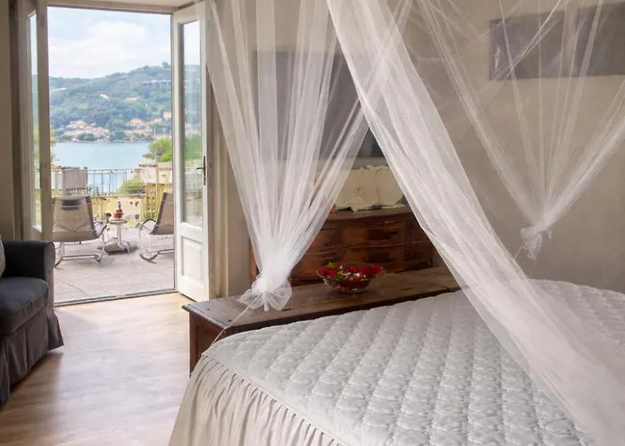 Miranda Luxury View Penthouse With Panoramic Terrace Como