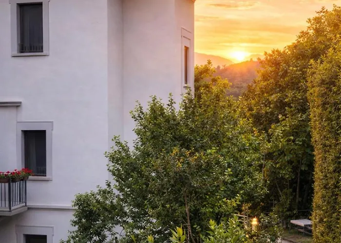 Miranda Luxury View Penthouse With Panoramic Terrace Como